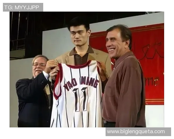 姚明刚进入NBA时的挑战与成长之路揭秘 姚明刚进入NBA时的挑战与成长之路揭秘