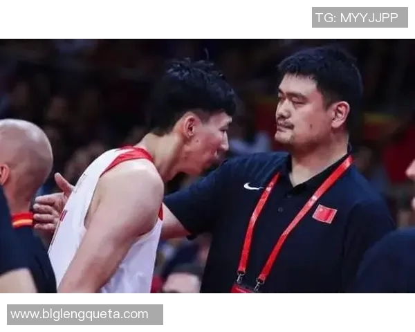 姚明李楠携手共创中国篮球新篇章展现时代风采与团队精神 姚明李楠携手共创中国篮球新篇章展现时代风采与团队精神