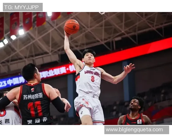 广东宏远队夺得CBA总冠军,创下连续第九个冠军的历史纪录 广东宏远队夺得CBA总冠军,创下连续第九个冠军的历史纪录